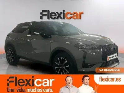 Usado DS Automobiles DS3 Crossback Performance 130 CV (95 kW) 2023 Gris SUV
