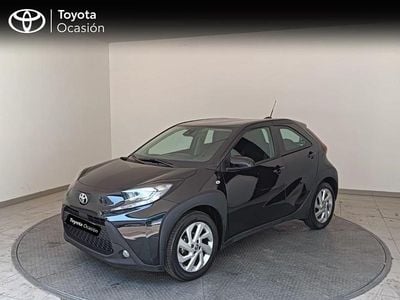 Usado Toyota Aygo X Play 72 CV (52 kW) 2024 Negro SUV