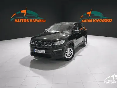 Usado Jeep Compass Sport 140 CV (102 kW) 2018 Negro SUV