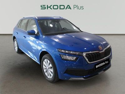 Usado Skoda Kamiq 110 CV (80 kW) 2022 Azul SUV