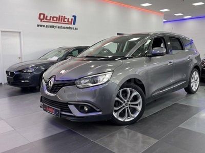 Usado Renault Grand Scénic IV Life 120 CV (88 kW) 2018 Gris / plata Monovolumen