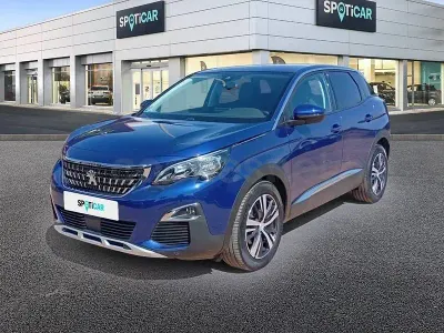 Usado Peugeot 3008 Allure 130 CV (95 kW) 2020 Azul SUV