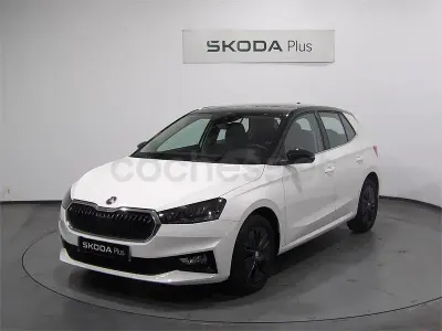 Usado Skoda Fabia Style 110 CV (80 kW) 2022 Blanco Utilitario