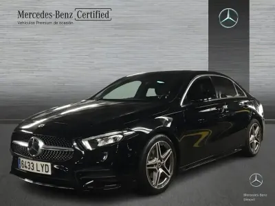 Usado Mercedes A200 AMG line 163 CV (119 kW) 2022 Negro noche Berlina