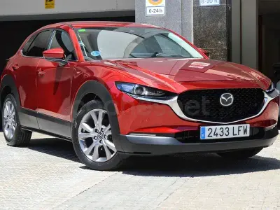 Usado Mazda CX-30 180 CV (132 kW) 2020 Granate SUV