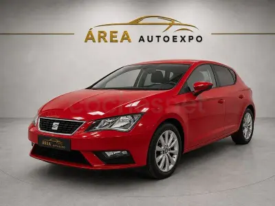 Usado Seat Leon Reference 105 CV (77 kW) 2014 Rojo Berlina