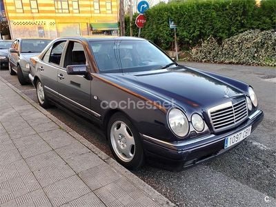 Azul Usado 1998 Mercedes E280 Avantgarde Berlina | 3900 €