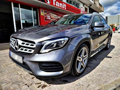 Usado Mercedes GLA200 AMG line 136 CV (100 kW) 2017 Gris SUV