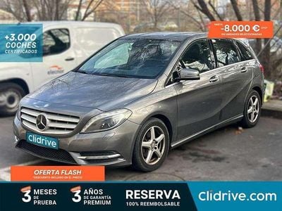 Usado Mercedes B200 136 CV (100 kW) 2013 Gris Monovolumen
