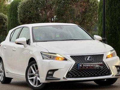 Usado Lexus CT200h Sport Line 136 CV (100 kW) 2015 Blanco Utilitario