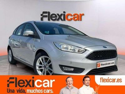 Usado Ford Focus ST-Line 125 CV (91 kW) 2017 Gris Utilitario