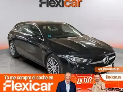 Usado Mercedes CLA220 Shooting Brake 190 CV (139 kW) 2021 Negro Familiar