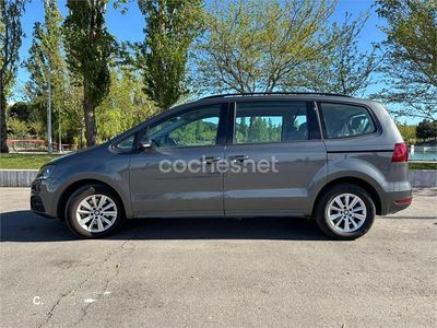 Usado Seat Alhambra Style Plus 150 CV (110 kW) 2017 Gris / plata Monovolumen