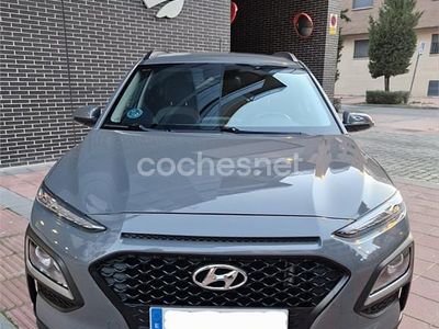 Usado Hyundai Kona 136 CV (100 kW) 2019 Gris / plata SUV