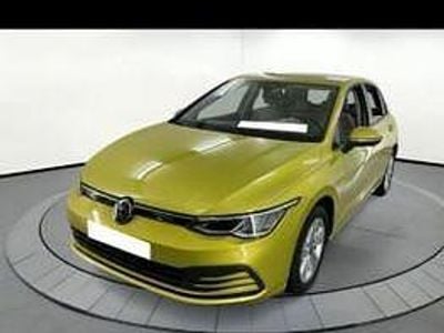 Usado VW Golf VII Sport 150 CV (110 kW) 2020 Oro Berlina