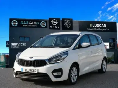 Usado Kia Carens 116 CV (85 kW) 2017 Blanco Monovolumen