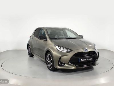 Bronce Usado 2022 Toyota Yaris Hybrid Style | 22.000 € (Precio justo)