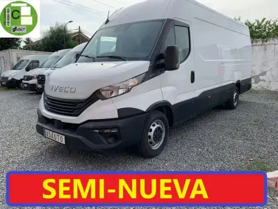 Usado Iveco Daily 156 CV (114 kW) 2024 Blanco Van