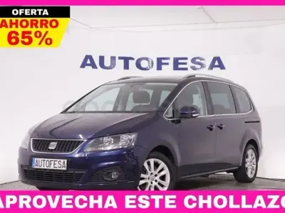 Usado Seat Alhambra Ecomotive 140 CV (102 kW) 2014 Azul Monovolumen