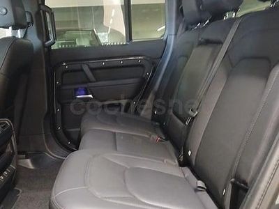 Usado Land Rover Defender SE 249 CV (183 kW) 2024 Gris / plata SUV