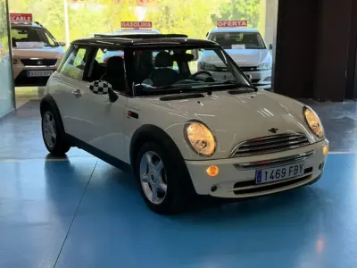 Usado Mini Cooper 116 HP (85 kW) 2006 Bege Citadino