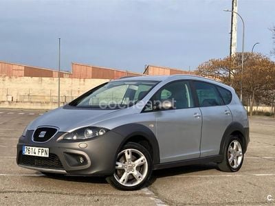 Usado Seat Altea 170 CV (125 kW) 2007 Gris / plata Monovolumen