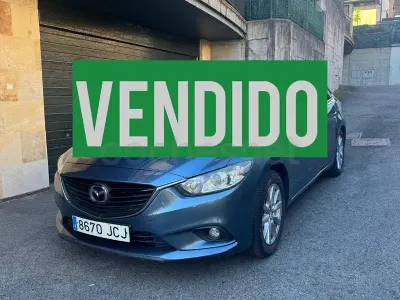 Usado Mazda 6 Comfort 150 CV (110 kW) 2015 Azul Familiar