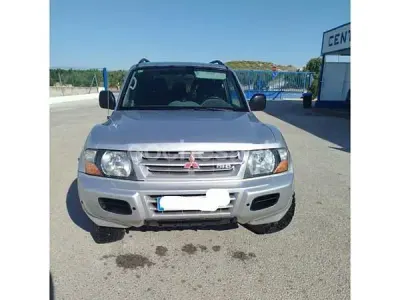Usado Mitsubishi Montero 165 CV (121 kW) 2001 Gris / plata SUV
