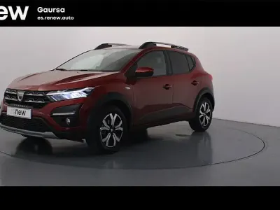 Usado Dacia Sandero Comfort 91 CV (66 kW) 2022 Rojo Berlina