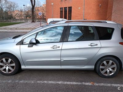 Usado Peugeot 308 SW Sport 110 CV (80 kW) 2010 Gris / plata Familiar