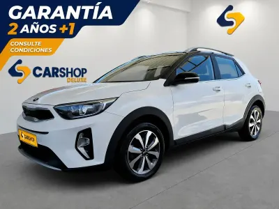 Usado Kia Stonic 120 CV (88 kW) 2021 Blanco SUV