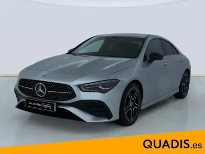 Usado Mercedes CLA220 190 CV (139 kW) 2025 Gris plata Berlina