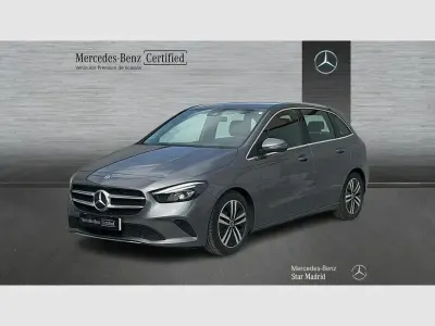 Usado Mercedes B180 Progressive 116 CV (85 kW) 2021 Gris / plateado Monovolumen