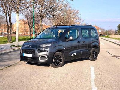 Usado Citroën Berlingo Feel 130 CV (95 kW) 2018 Gris / plata Monovolumen