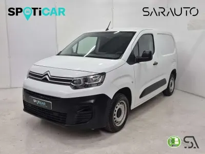 Usado Citroën Berlingo 102 CV (75 kW) 2024 Blanco Monovolumen