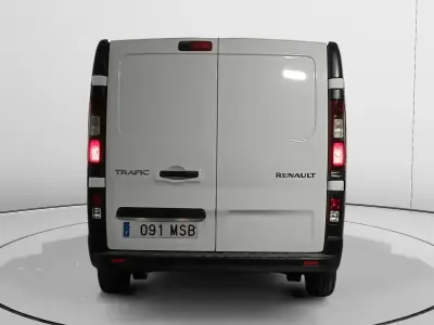 Begagnad Renault Trafic 131 HK (96 kW) 2024 Vit Minibuss