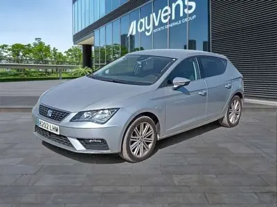 Usado Seat Leon XCELLENCE 131 CV (96 kW) 2020 Gris Utilitario