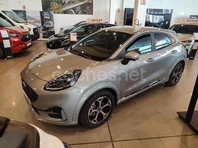 Gris / plata Usado 2024 Ford Puma ST-Line SUV | 24.900 € (Caro)