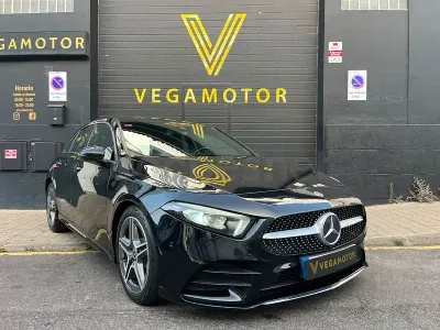 Usado Mercedes A180 136 CV (100 kW) 2022 Negro Berlina