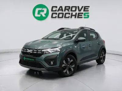 Usado Dacia Sandero Extreme 91 CV (66 kW) 2024 Verde Berlina
