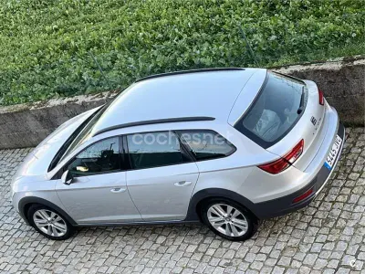 Usado Seat Leon X-Perience 4Drive 150 CV (110 kW) 2016 Gris / plata Familiar