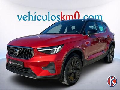 Usado Volvo XC40 Core 211 CV (155 kW) 2022 Rojo SUV