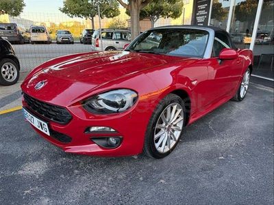 Usado Fiat 124 Spider 140 CV (102 kW) 2017 Rojo Descapotable