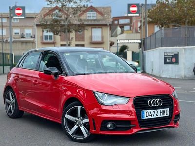 Usado Audi A1 Sportback Attraction 86 CV (63 kW) 2014 Rojo Utilitario