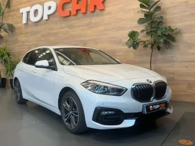 Usado BMW 116 Shadowline 116 CV (85 kW) 2021 Blanco Utilitario