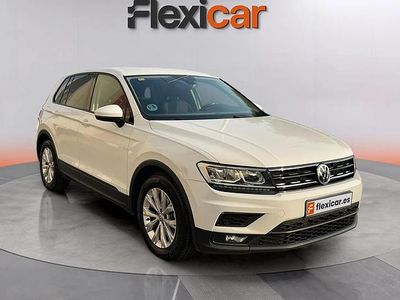 Usado VW Tiguan Edition 125 CV (91 kW) 2018 Blanco SUV
