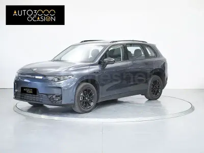 Usado Leapmotor C10 215 CV (158 kW) 2025 Gris / plata SUV