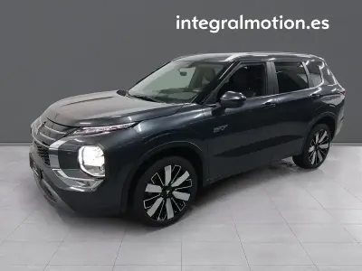 Nuevo Mitsubishi Outlander P-HEV 306 CV (225 kW) 2026 Gris