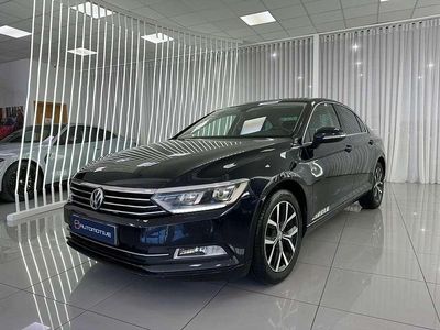 Begagnad VW Passat Advance 120 HK (88 kW) 2017 Svart Sedan