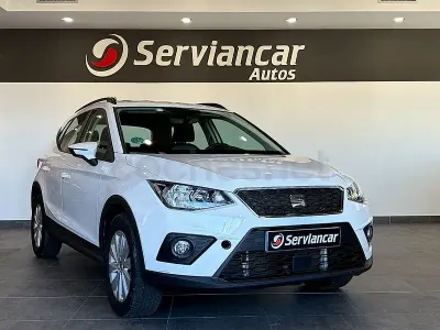 Usado Seat Arona Style 110 CV (80 kW) 2020 Blanco SUV